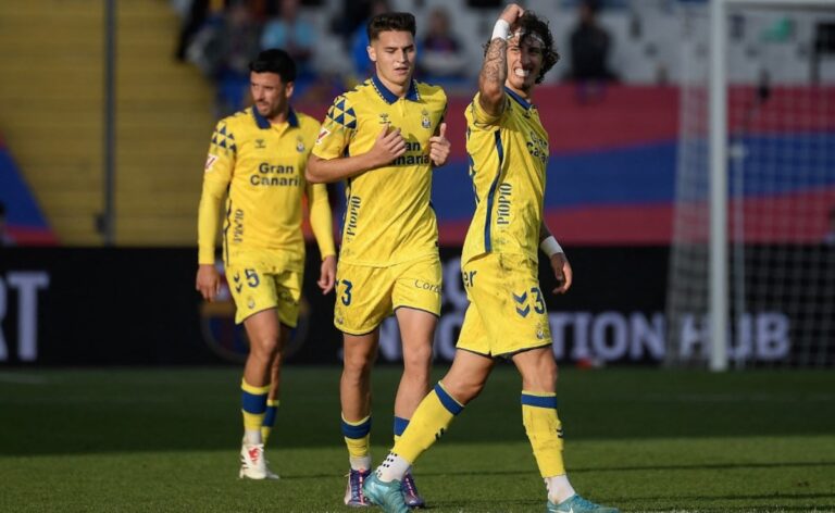 Las Palmas Stun La Liga Leaders Barcelona on 125th Anniversary